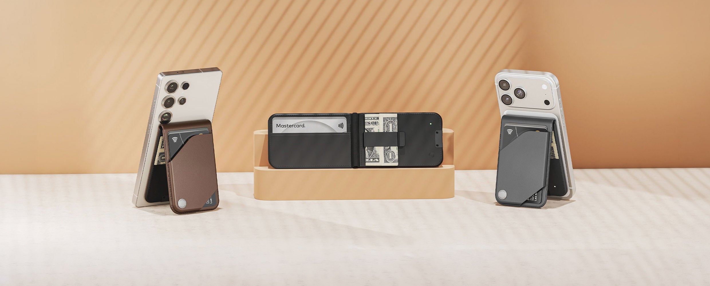 エボ８MRVelvet Lounge ダブルヘキサゴンワイヤーウォレット LOC8 VERSA Universal MagSafe Money Clip Wallet & Stand